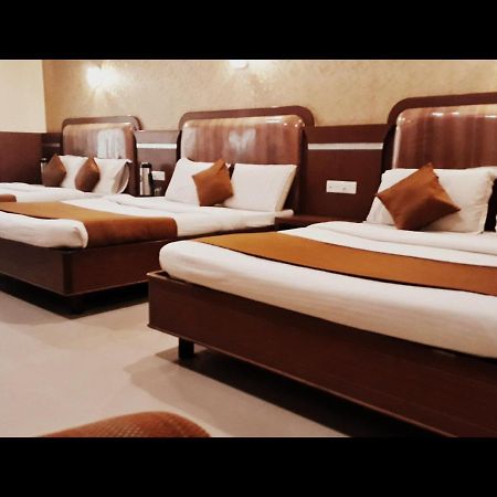 Hotel Vishal Plaza Puri Exterior foto
