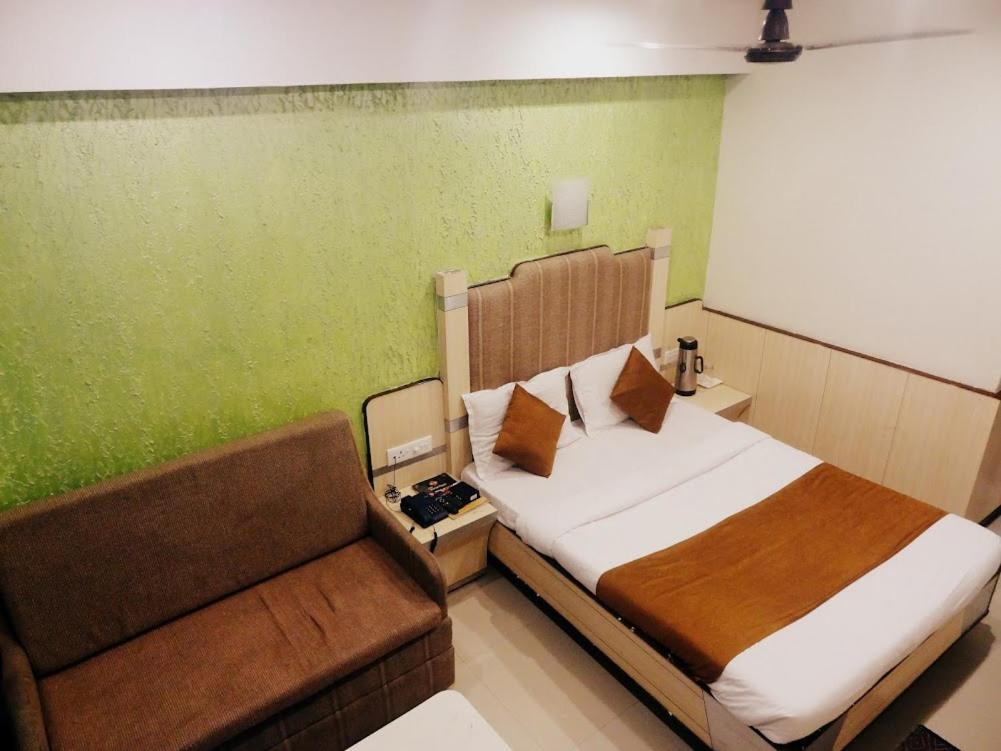 Hotel Vishal Plaza Puri Exterior foto
