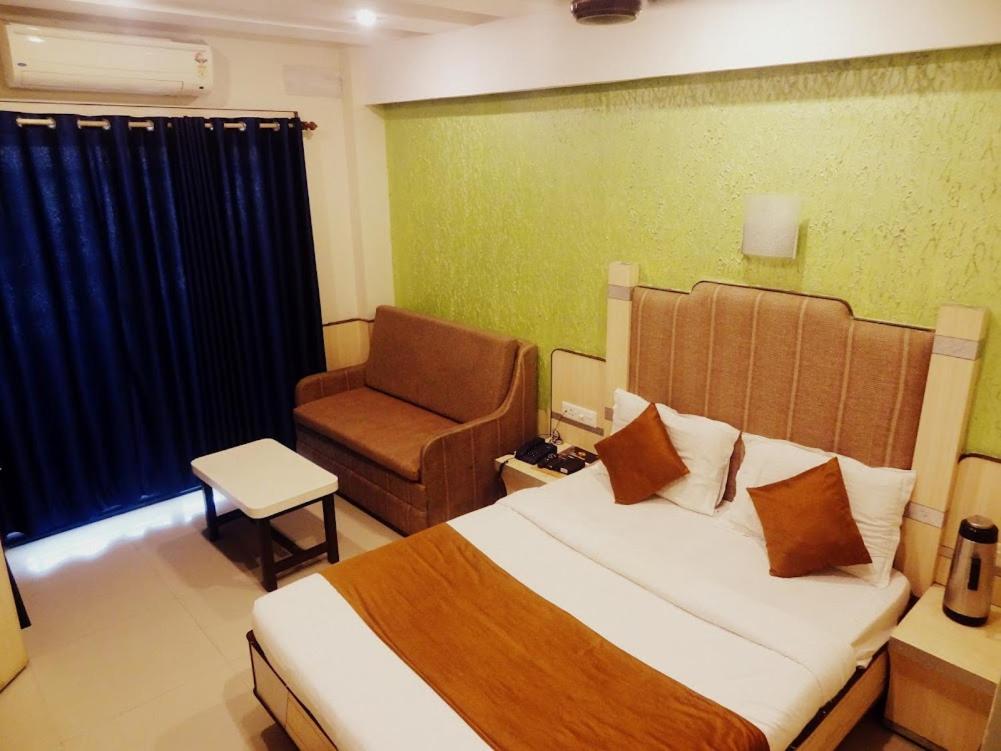 Hotel Vishal Plaza Puri Exterior foto